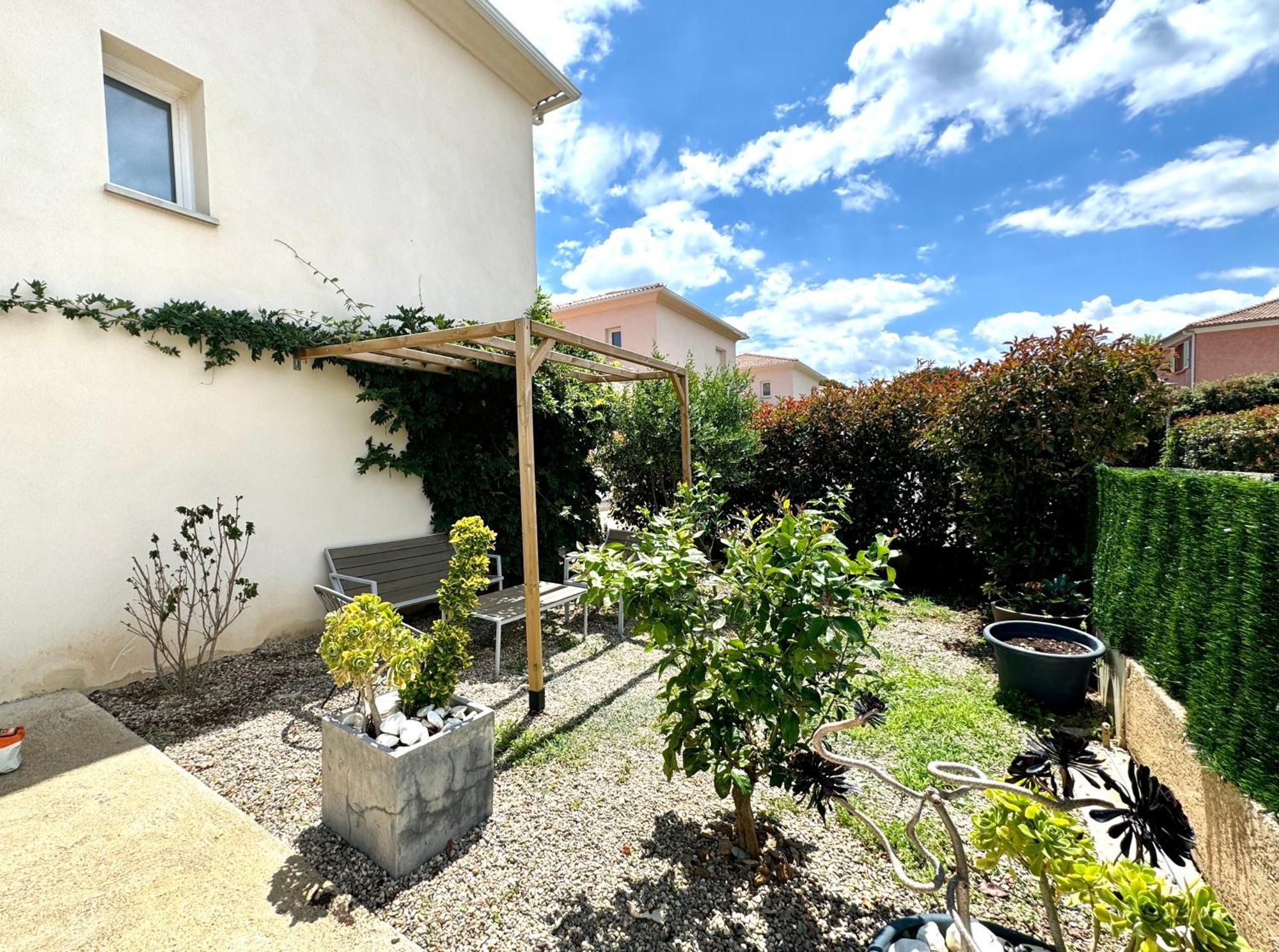 Jolie Maison Borgo Trois Chambres Trois Salles De Bain Exterior foto